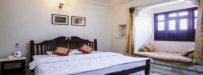 2355/Rajmahal Bhindar - Bhindar 08.jpg